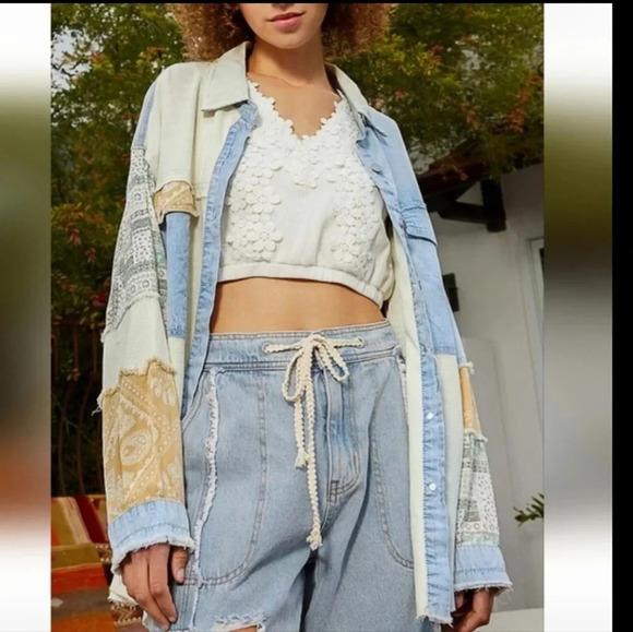New! POL Oversized Contrast Denim Ivory Fabric Panels Button Down Shacket M - Picture 4 of 13